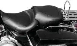 Mustang Black Standard Touring Front Solo Driver Seat Road King 1997-2007 - Image 2 of 4