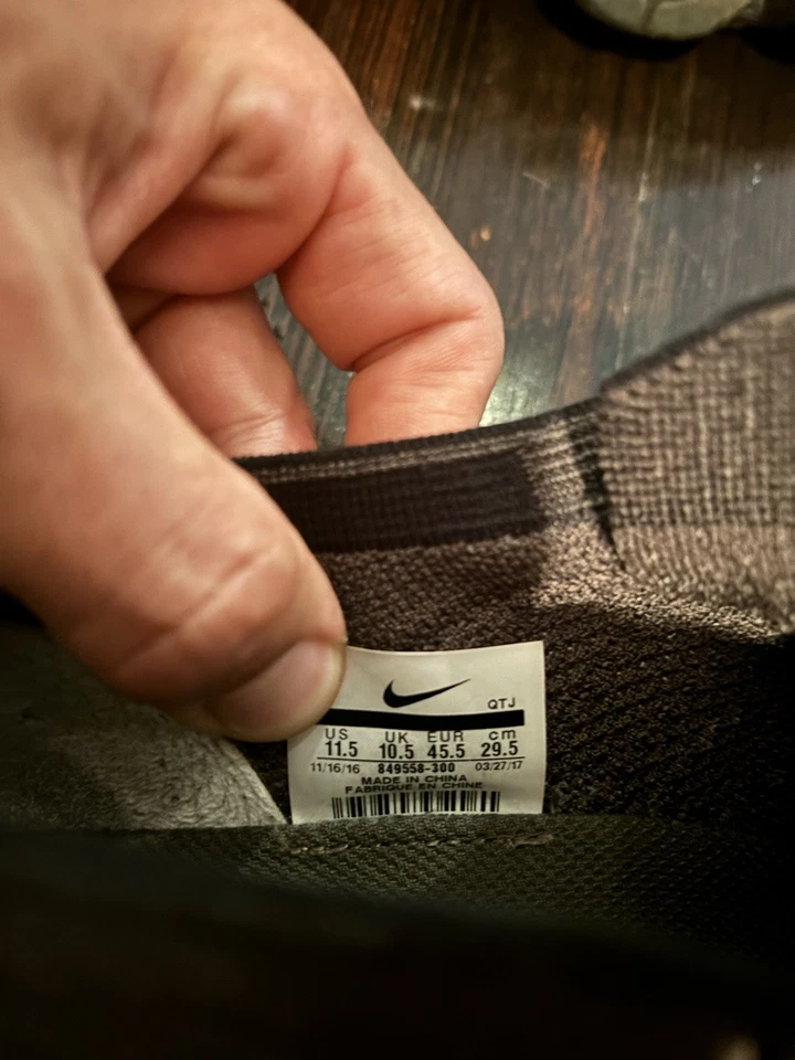 Nike Air VaporMax Flyknit Cargo Khaki Green - Men’s - Image 4 of 4