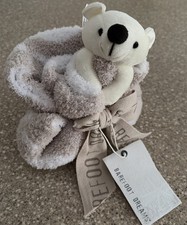 NWT Barefoot Dreams CozyChic Buddie Plush Blanket   Stone/White   Polar Bear
