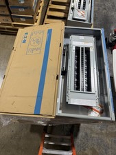 1-200 AMP 480V MAIN LUG ONLY PANELBOARD 3PHASE 4WIRE COMPLETE PANEL (NEW)