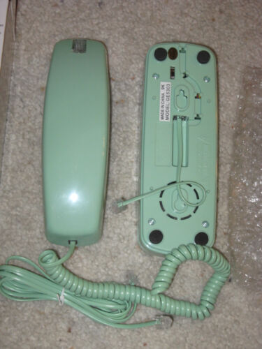Golden Eagle Model GE5303 Corded Wall Phone Green New In Box Unused - Zdjęcie 5 z 5