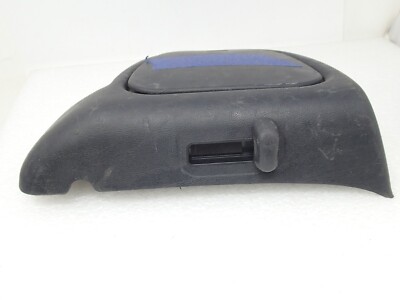 Harley-Davidson FRAME, GLOVE BOX + door RIGHT 57100098 USED Harley-Davidson FRAME, GLOVE BOX + door RIGHT 57100098 USED