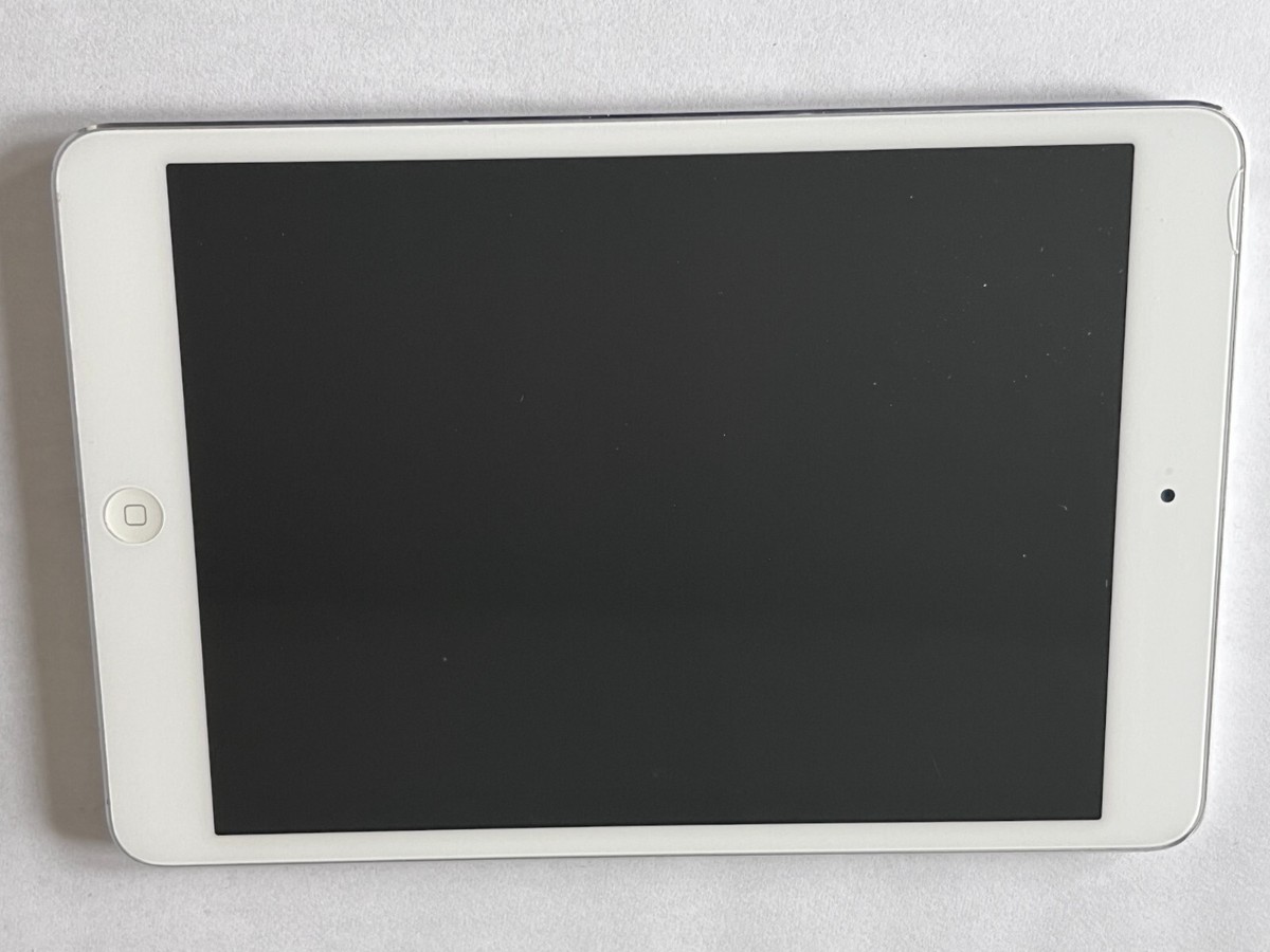 Apple iPad Mini 1st Gen 7.9in 16GB / 32GB Wi-Fi / Unlocked 4G LTE