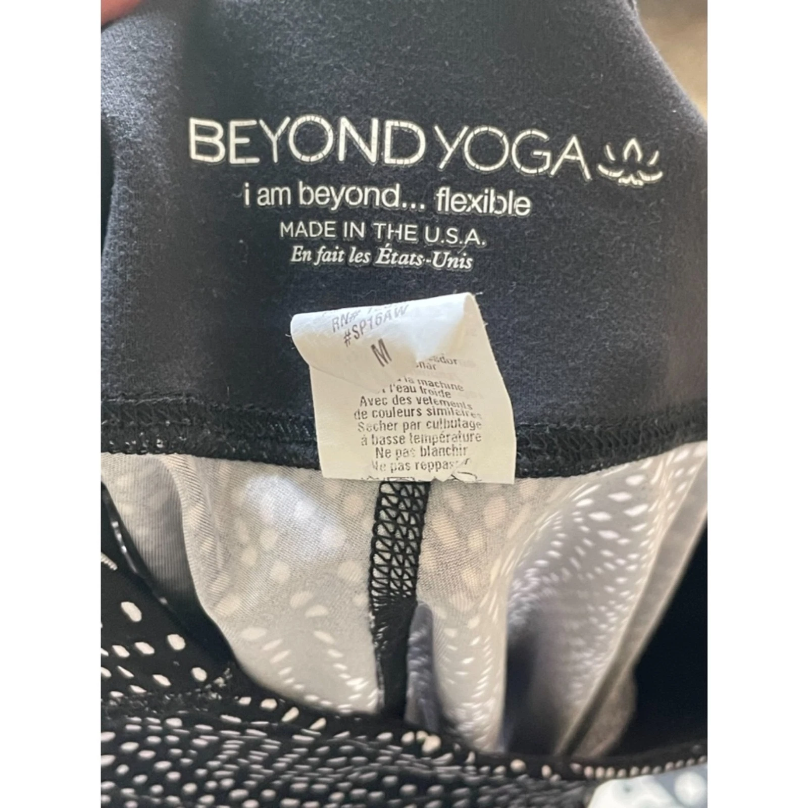 beyond-yoga printed leggings