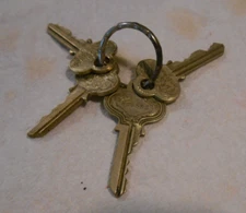 Lot of 4 Unique Different Ornate Brass Keys (2) Corbin Russwin Graham Mfg Co USA