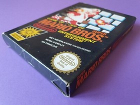 SUPER MARIO BROS. / Nintendo NES PAL B FRA - FAH / TBE + Crystal Box