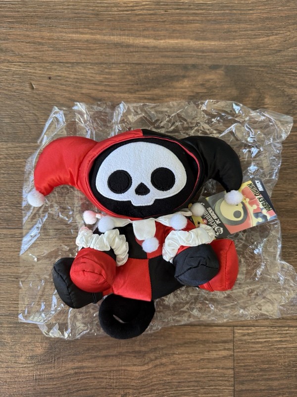 SDCC EXCLUSIVE Skelanimal DC HEROES Harley Quinn - 1 of 1000 -- NEW