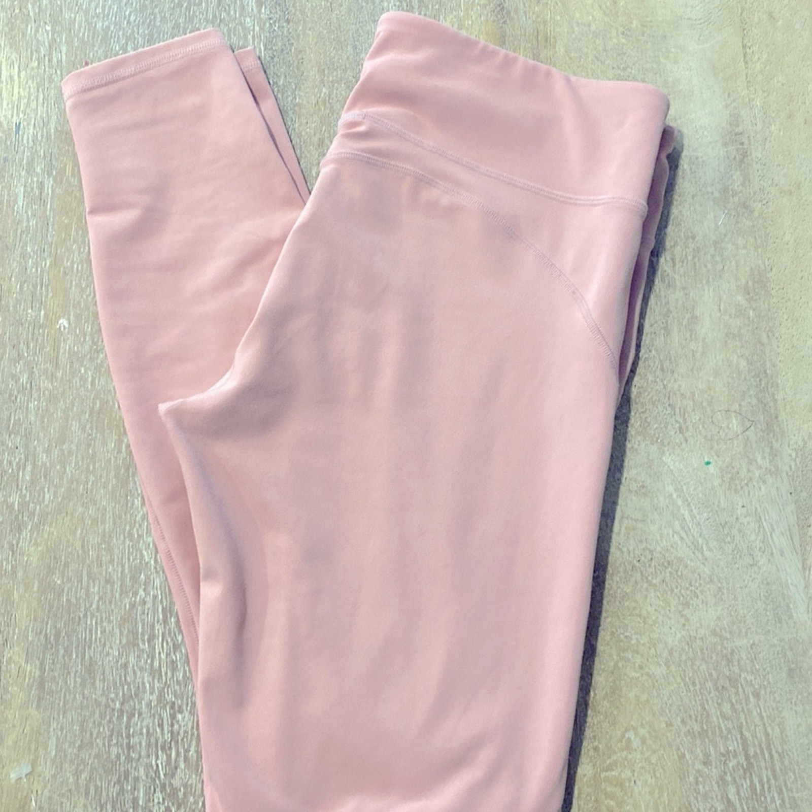 Fabletics Solar Solid pink legging, size M - image 1