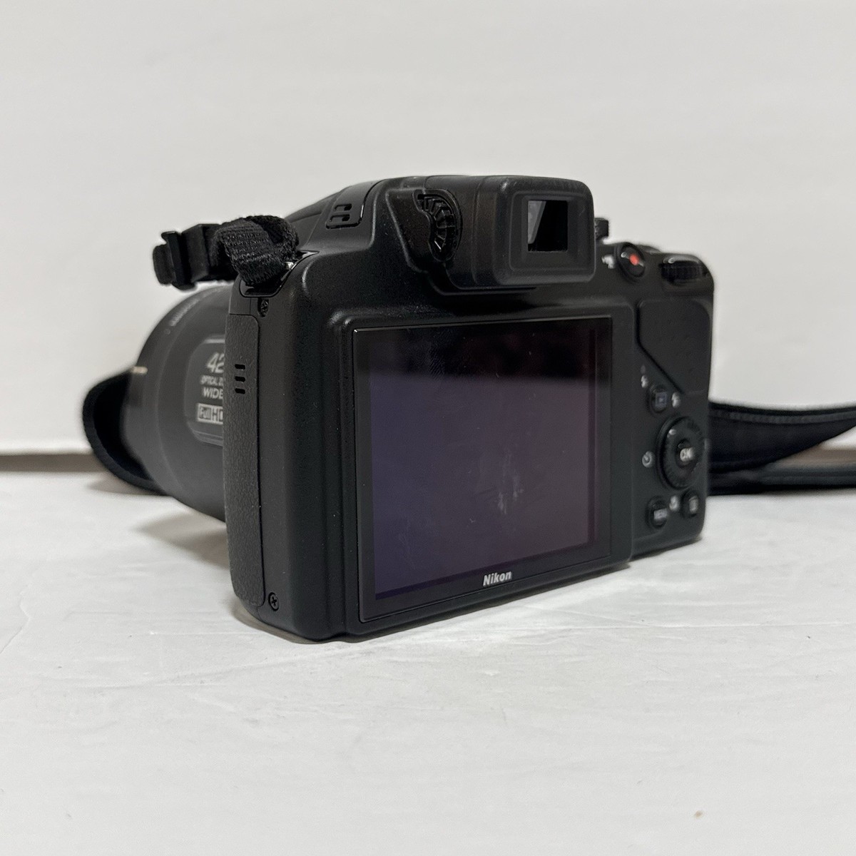 Nikon Coolpix P530 42x Optical Zoom Digital Camera W/ Battery