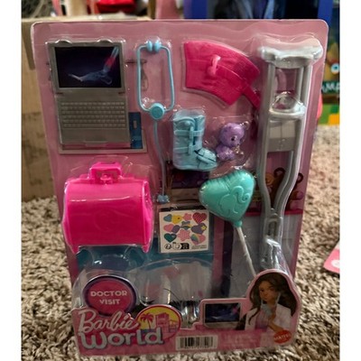 Mattel Barbie World Doctor's Office Playset (NWT)