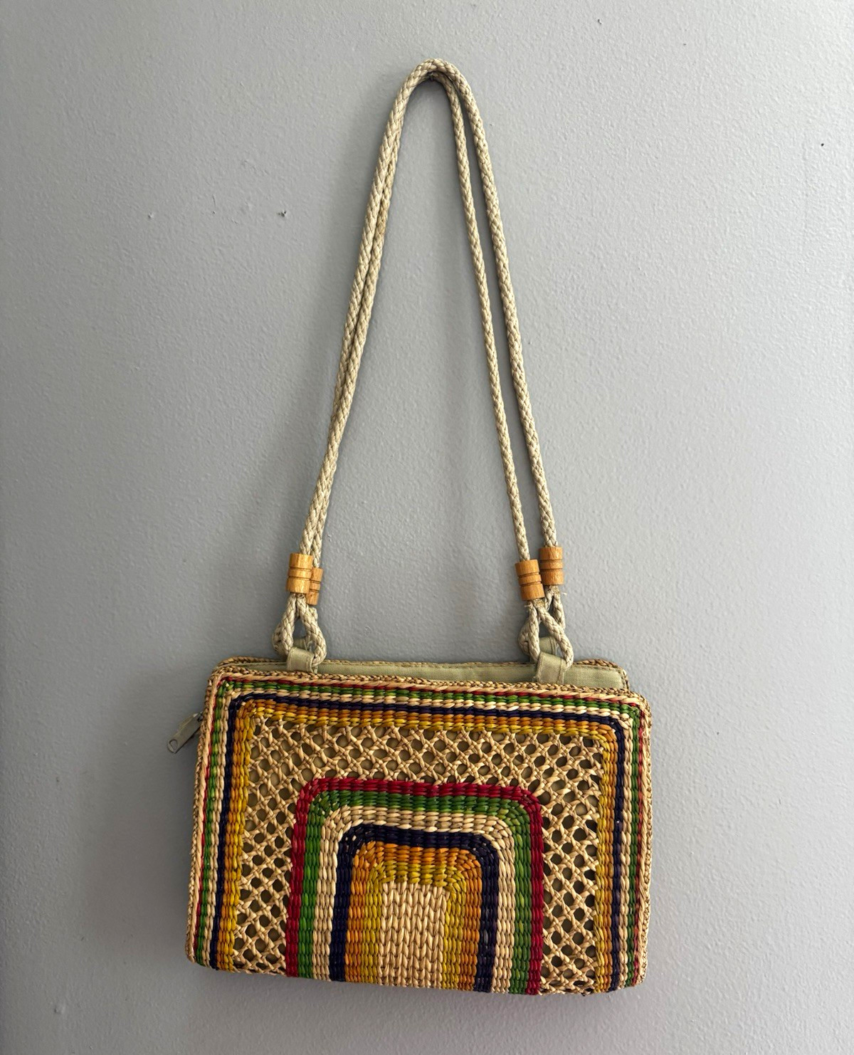 Beige woven straw shoulder bag with rope handle