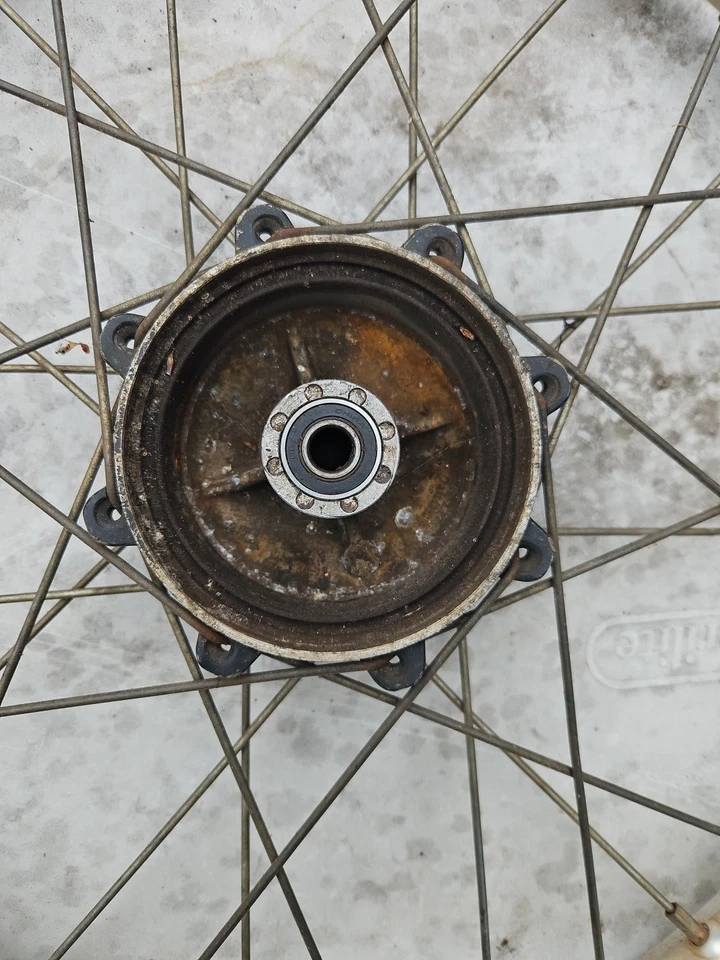 Conjunto de buje de rueda delantera YZ80 1985 Foto 3 de 4