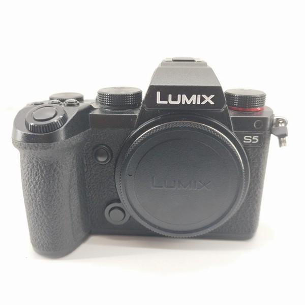 Camara Evil Panasonic Lumix S5 24MP (Solo Cuerpo) [PO213145]