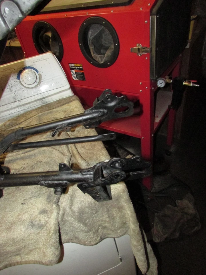 1978 YAMAHA DT100 DT 100 ENDURO Complete Frame and Swingarm Assembly - Image 4 of 4