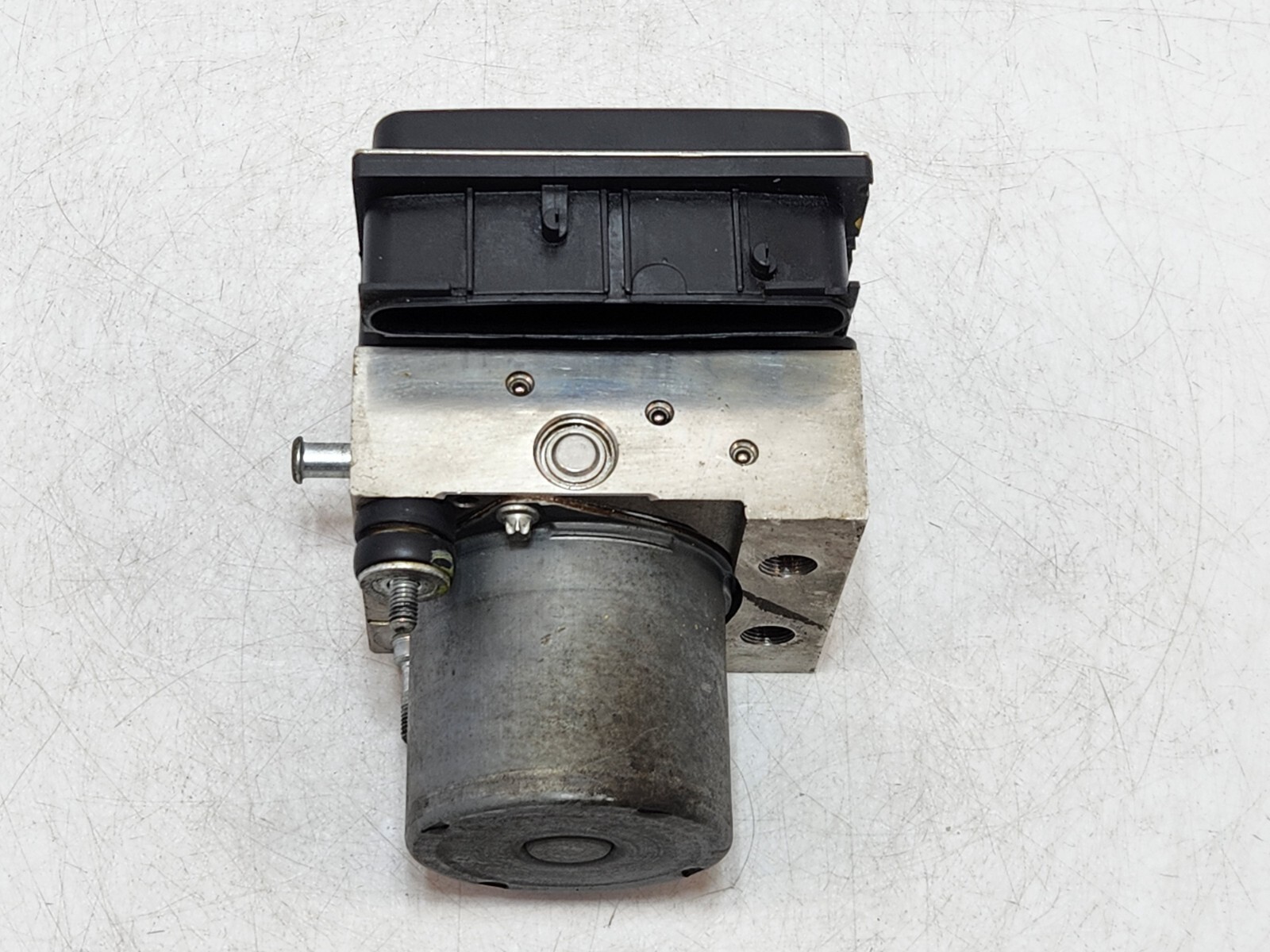Maserati Quattroporte 2003-2008 Abs control module