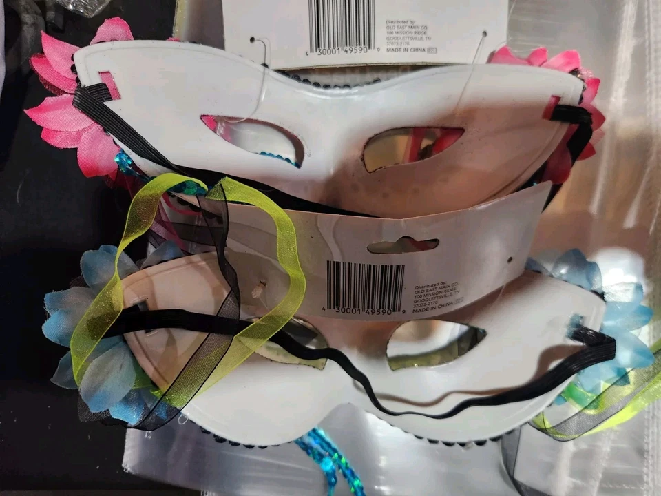 Kids Brand New Day Of The Dead Eye Masks - Image 2 of 2