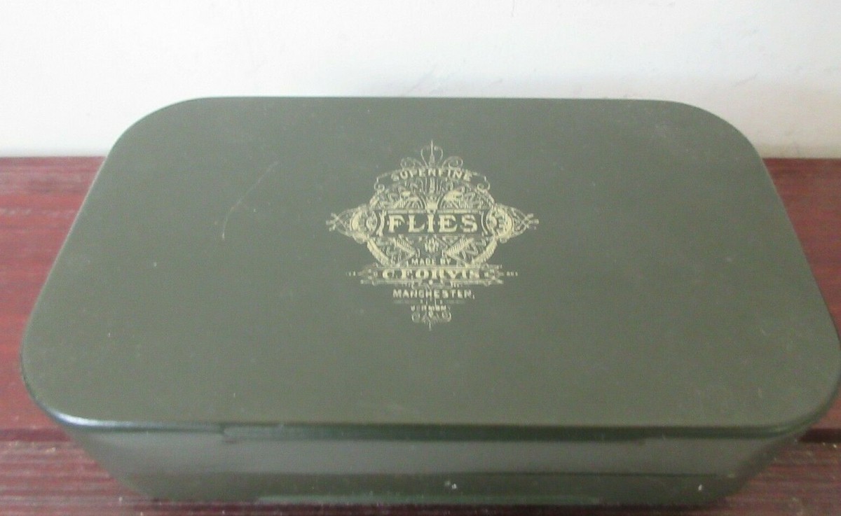 C.F. ORVIS WHEATLY SUPERFINE FLIES BOX-- EMPTY VTG GREEN C.F. ORVIS WHEATLY SUPERFINE FLIES BOX-- EMPTY VTG GREEN