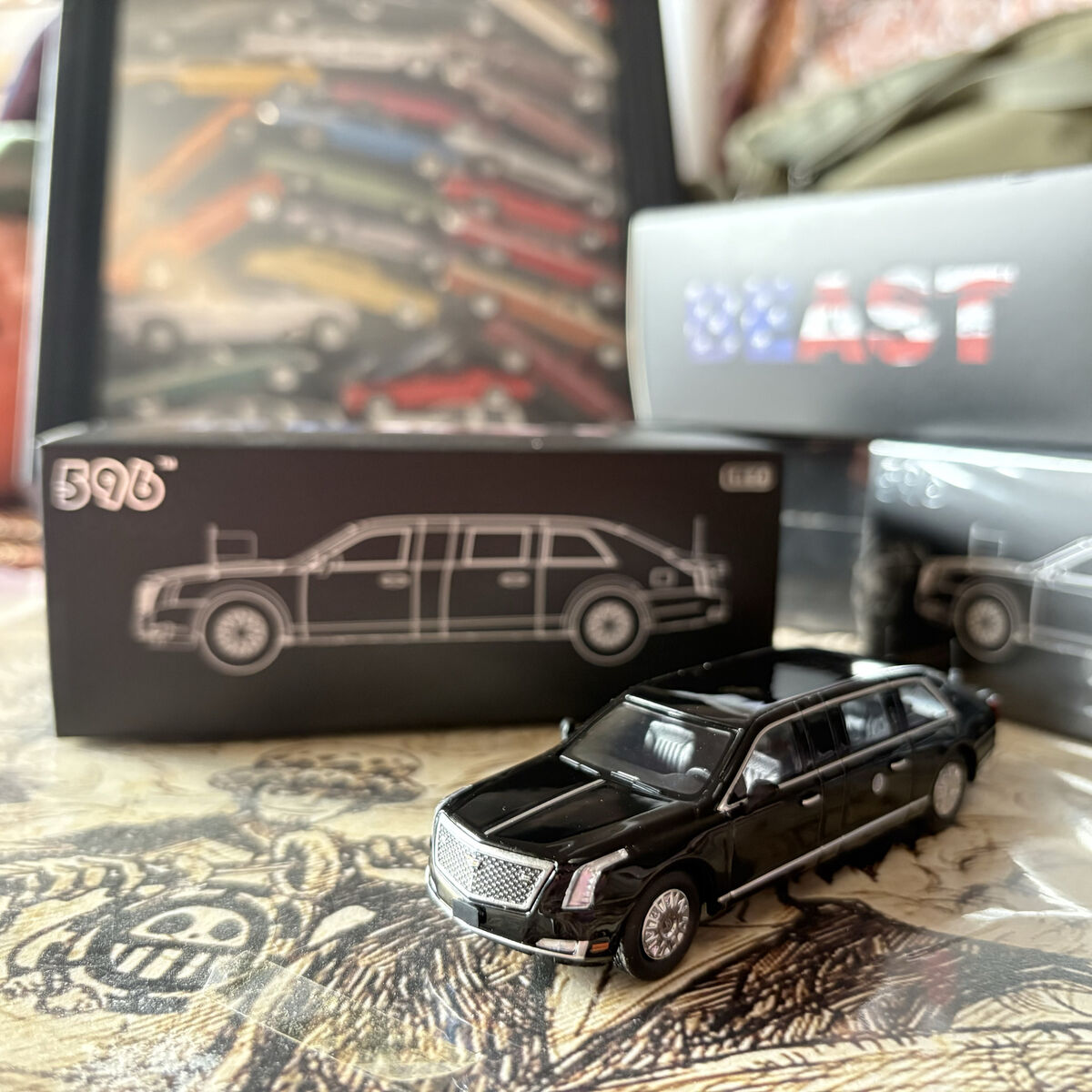 596 Model 1/64 Cadillac Beast Extended Edition USA 596 Model 1/64 Cadillac Beast Extended Edition USA