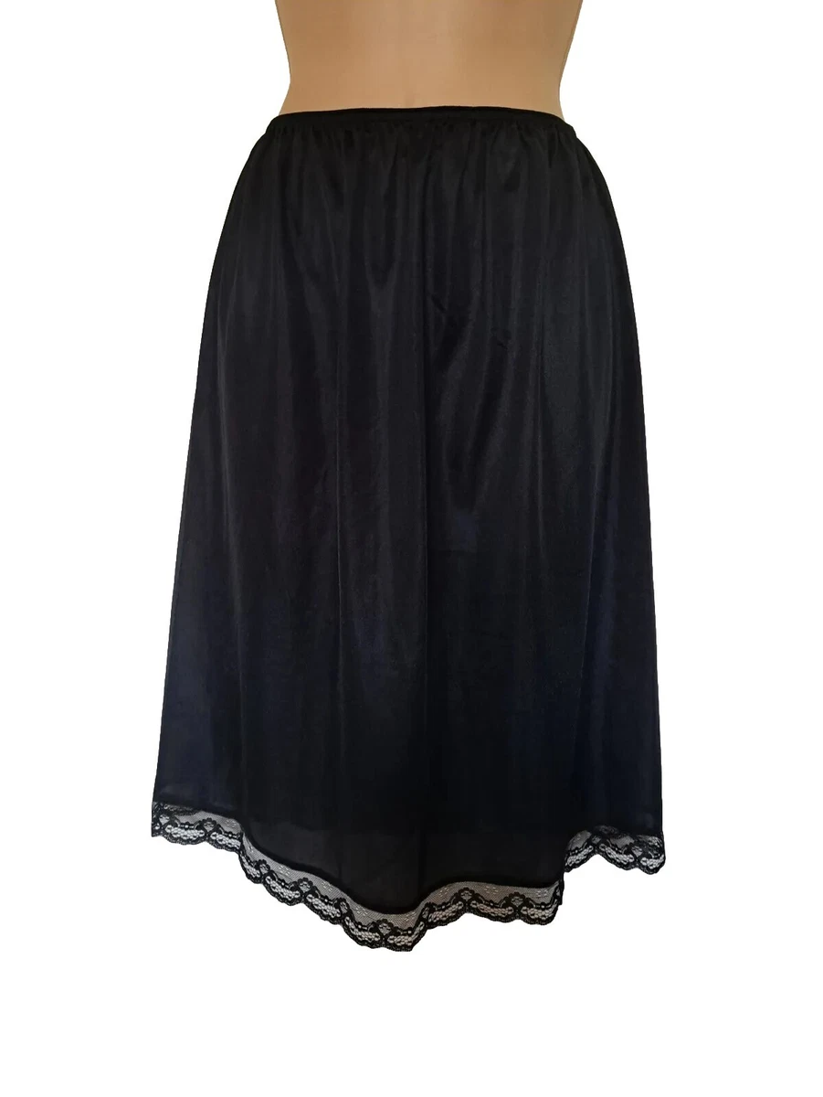 Long black store half slip