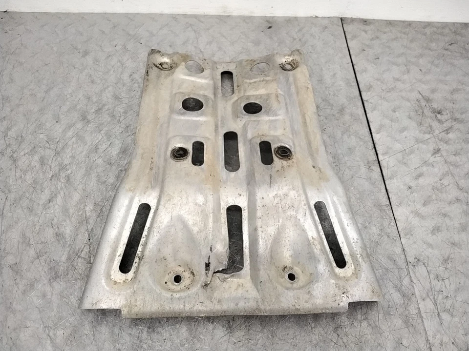 Suzuki Twin Peaks 700 LTV700F 2004 4x4 fabricante de equipos originales placa de deslizamiento inferior protector Foto 2 de 4