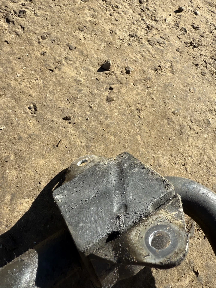 Barra estabilizadora delantera BMW E39 530i 1997-2003 con eslabones OEM Foto 4 de 4