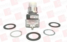 ALLEN BRADLEY 800T-PBD24WD1R / 800TPBD24WD1R (IN BOX)