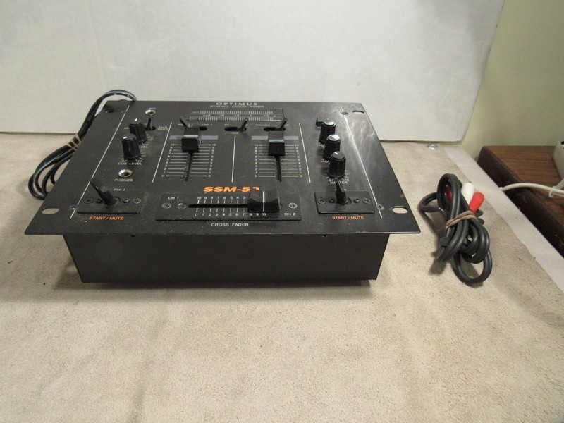 Working RadioShack Optimus SSM-50 Stereo Disco 2-Channel DJ Mixer