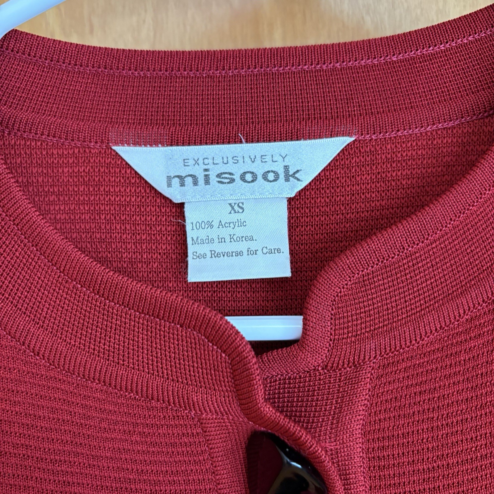 EXCLUSIVELY MISOOK Berry Raspberry Ribbed Knit Lo… - image 3