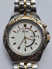 SEIKO KINETIC 5M 23 - 6C 3B T 2 . Herren-Armbanduhr, 72Hrs.