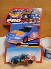 Hot Wheels Pro Racing 1/64 NASCAR 16 Family Channel Ted Musgrave 1997 NIP