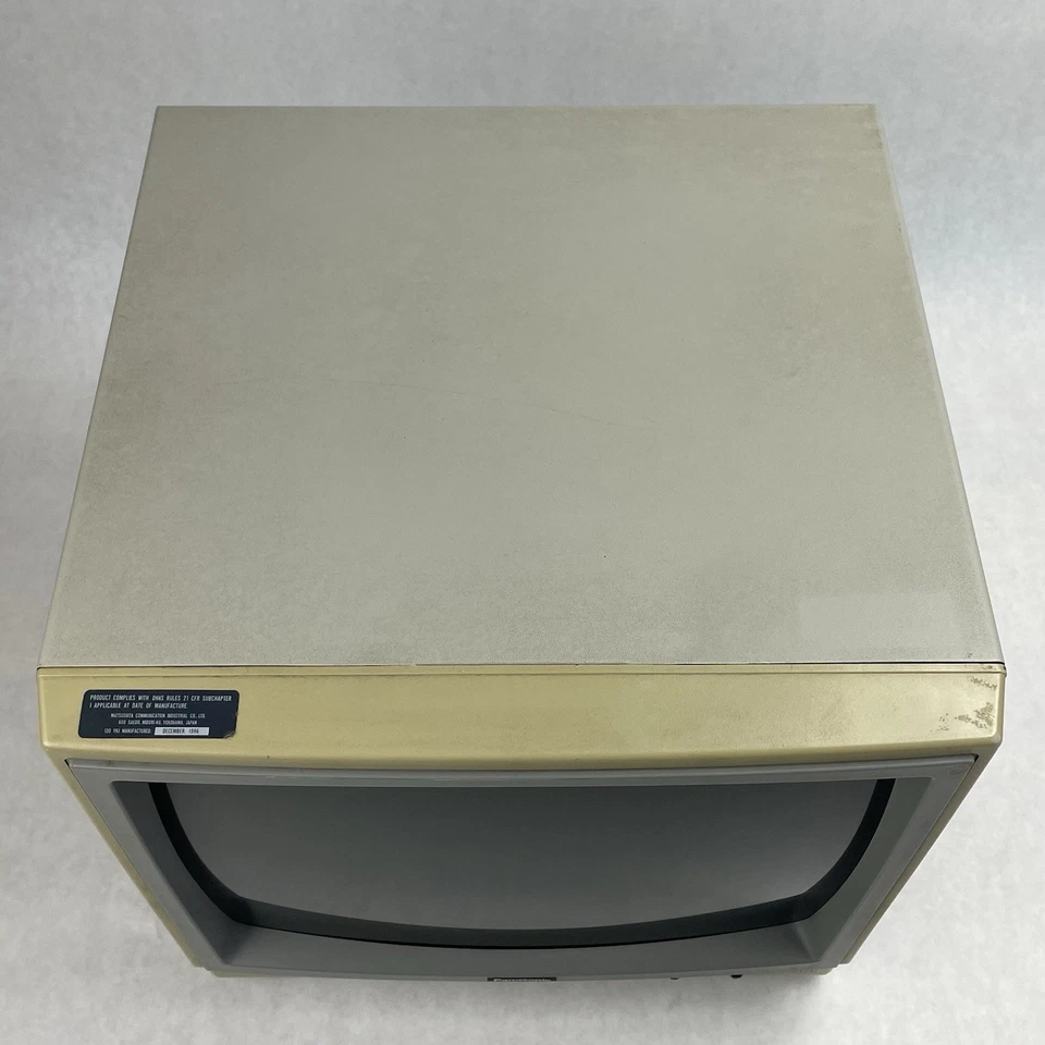 Panasonic WV-BM1400 Black and White Video Monitor For Parts - Image 3 of 4