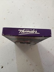 D&iacute;as de trueno con caja y espuma de poliestireno. Nintendo NES