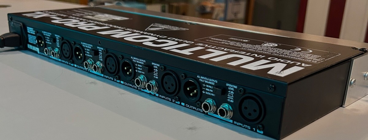 配信機器・PA機器・レコーディング機器 BEHRINGER MULTICOM PRO-XL MDX4600 BEHRINGER MULTI-COM PRO-XL – Sound Town