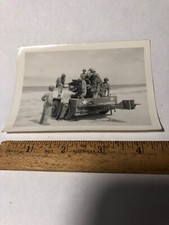 Vintage WWII Original Photo Photograph Soldiers working