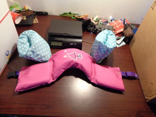 Swimways Puddle Jumpers Toddler 30- 50 Pounds Pink and Blue