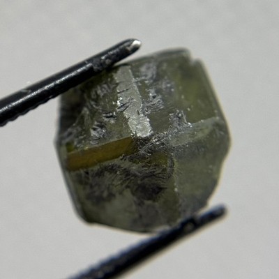 Natural Demantoid Garnet Crystal  8.675 ct   Ural Mountains, Russia   Green