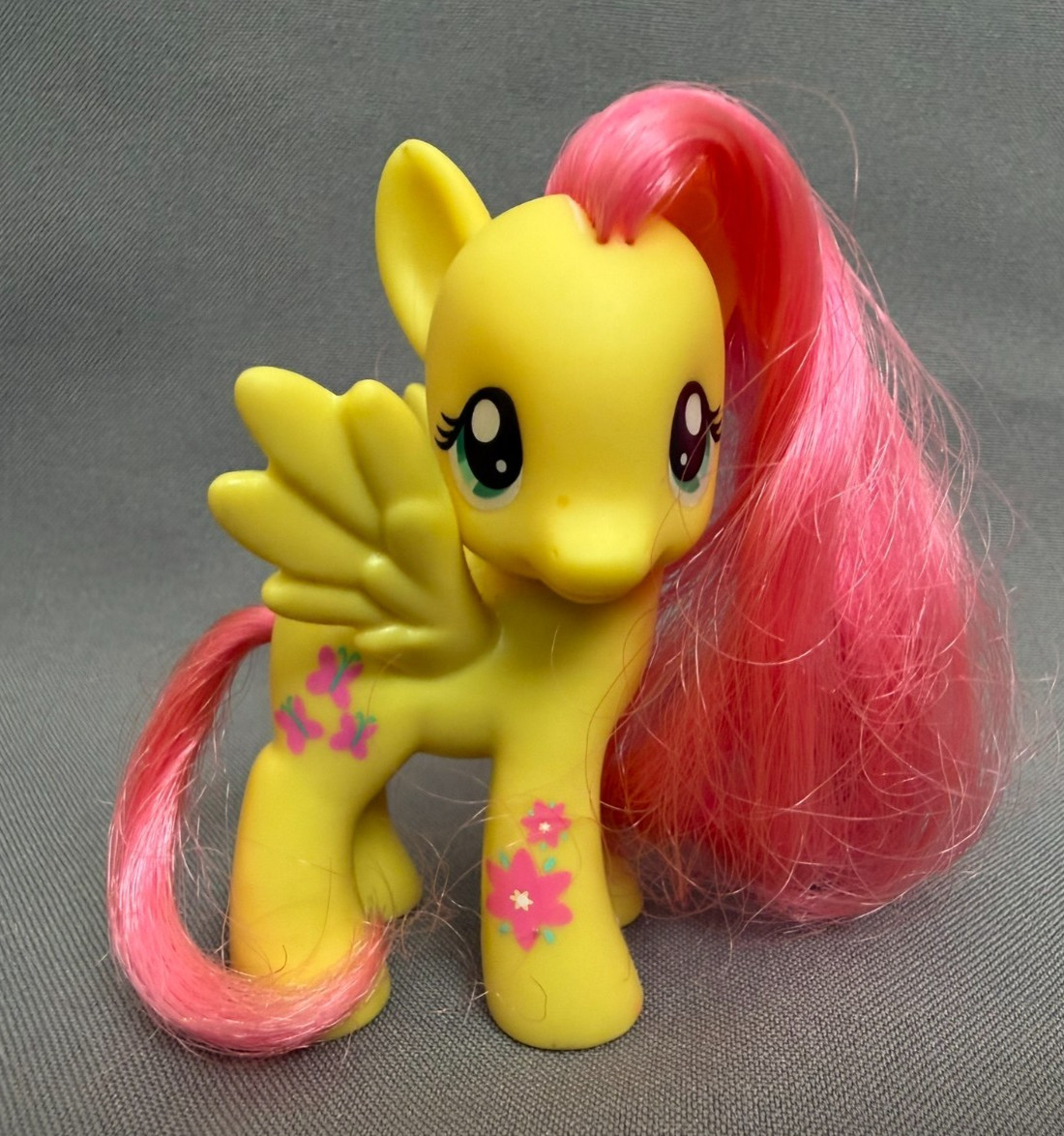 My Little Pony Easter Spring Fluttershy G4 Brushable Figure MLP FiM Hasbro 2010