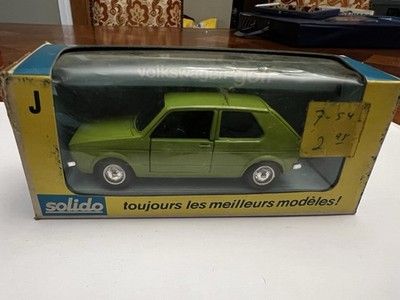 Solido #19 VW Volkswagen Golf Green   Scale 1:43