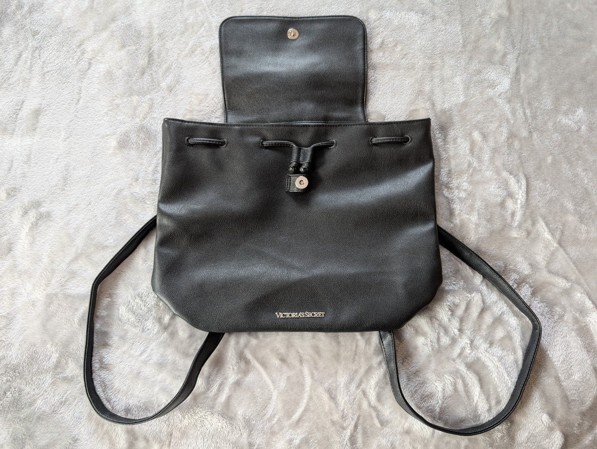 Vtg Victoria\'s Secret Black Pebbled Faux Leather Drawstring Backpack Bucket Bag Victoria main image 3