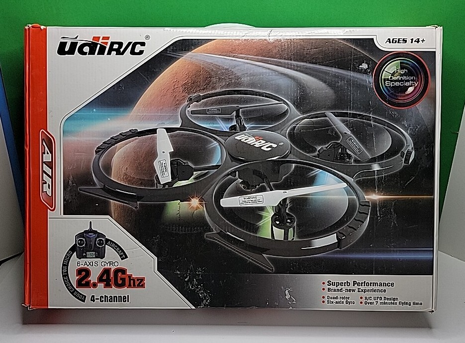 UDI 2.4GHz 4Ch 6-Axis Quadcopter Drone - U818A With Camera &