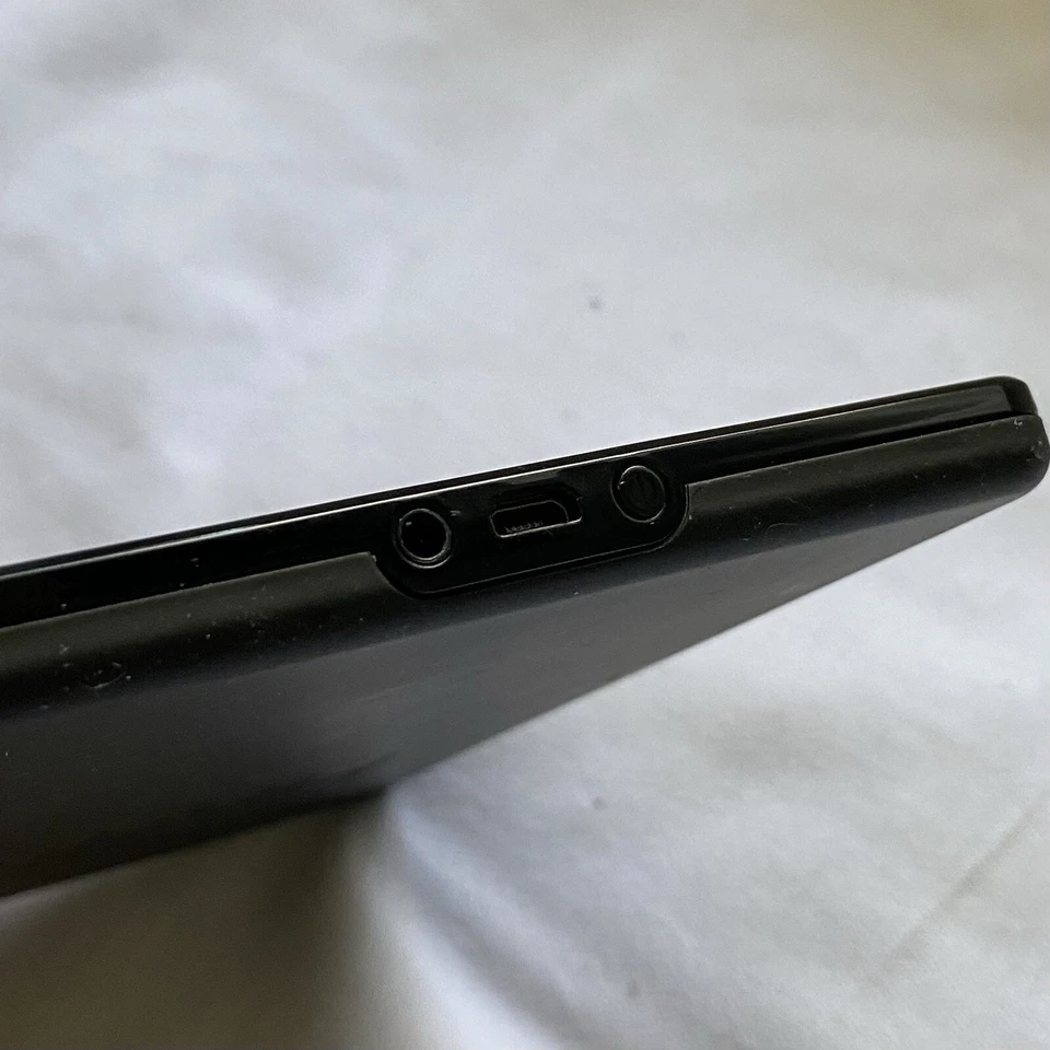 Kindle Fire (1st Generation), 8 GB - Image 2 of 4