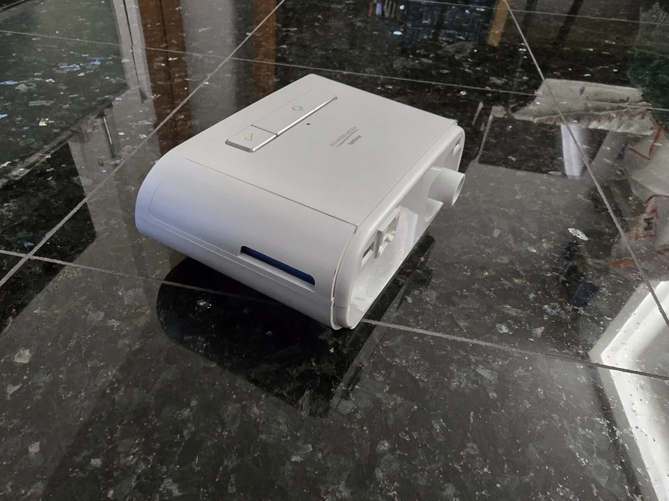 Philips DreamStation Auto CPAP Schlafapnoe Beatmungsgerät  - Bild 4 von 4