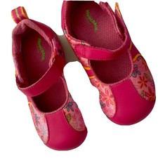 Stride Rite 11w girls sandal NEW