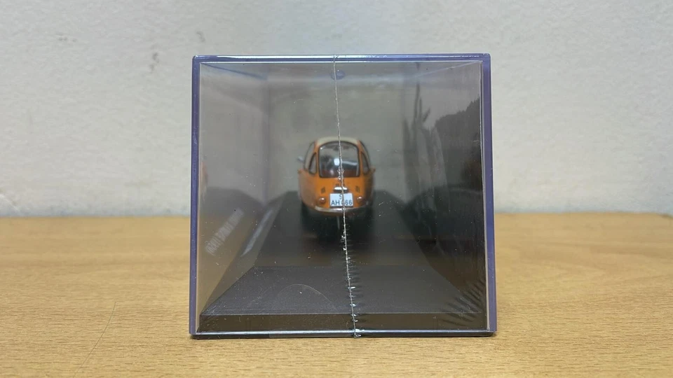 Heinkel Kabine 1956 1/43 #10, Microauto di un tempo auto microcars auto .it - Immagine 3 di 4