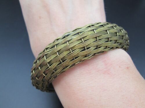 Robert Rose Brass Tone Mesh Weave Textured Bangle Bracelet Estate New With Tags - Picture 2 of 5