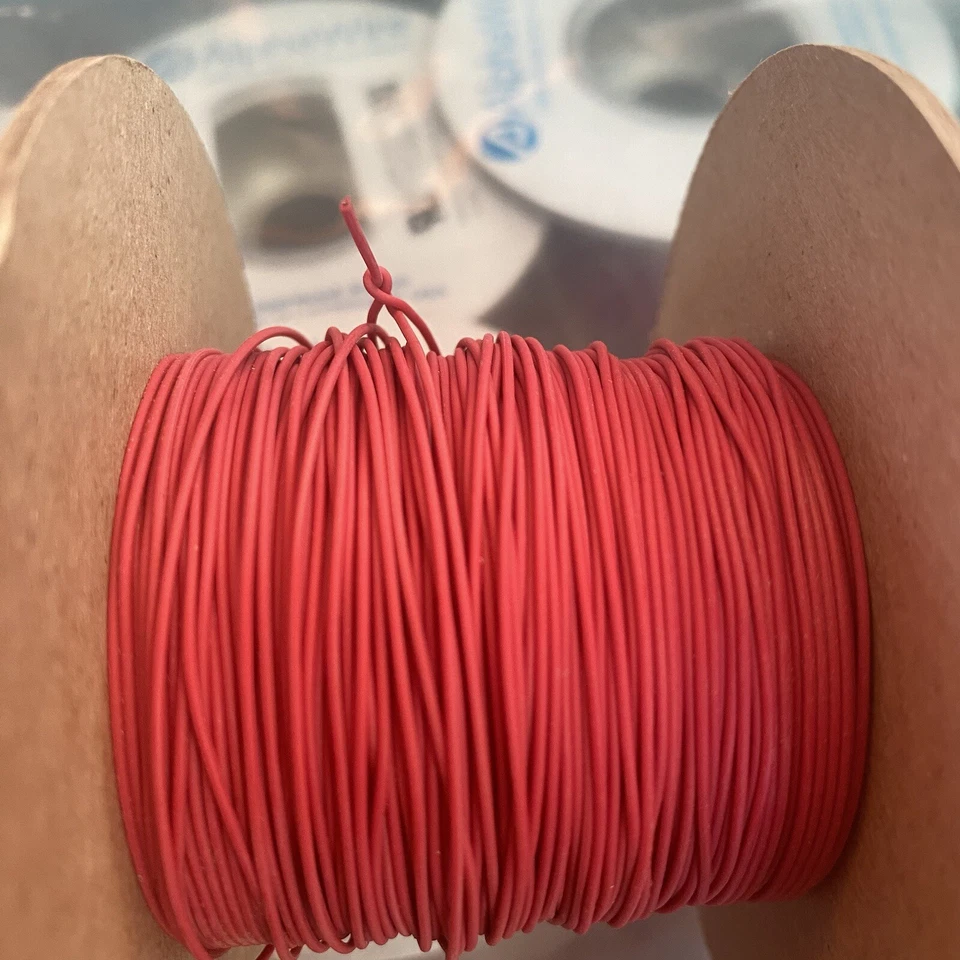 Alpha Wire 6710 Red Hook-Up Wire 100ft 28 AWG 600V 100’ RD005 (16 Available) Foto 3 de 4