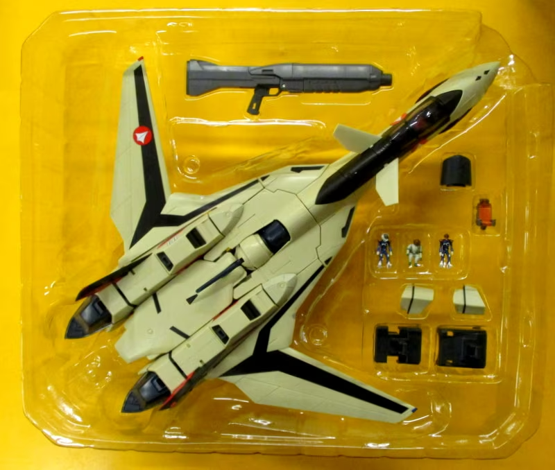 Macross PLUS YF-19 with Fast Pack 1/60 Action Figure Arcadia