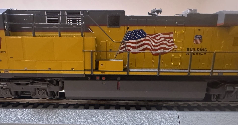 Intermountin Ho Scale  UP C45ACCTE.  5477.  - Image 3 of 4