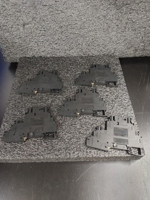 Lot of 5 PHOENIX CONTACT UT 4-PEL/L/HESI 5X20 Fuse Modular Terminal Block