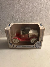 NEW ERTL 1918 FORD RUNABOUT IGA DELIVERY CAR BANK DIECAST NEW IN BOX